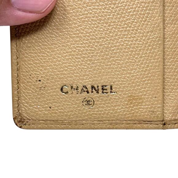 Chanel Beige Bifold Wallet - Picture 4 of 16